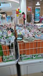 -孩子王(龙湖滨江天街店)