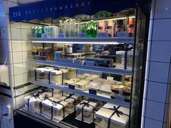 -黑草莓(重庆路店)