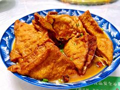 油豆腐塞肉-丫丫蟹庄·苏式园林农家乐·阳澄湖大闸蟹(阳澄湖莲花岛店)