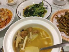 -国人川菜(李家村建东街店)