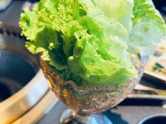 -铭牛烧肉·和牛海鲜自助(高新月牙湖店)