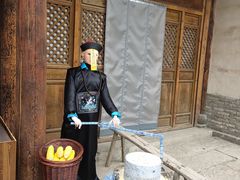 -雪山彩虹谷景区