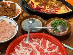 -憨铁匠火锅(红山6979店)