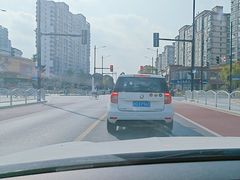 -经纬汇-停车场