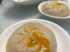 蟹粉汤包-殷记大酒店