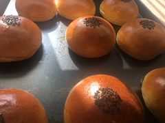 -Dough&Joe团憩(瑞虹天地月亮湾店)