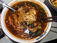 酸汤臊子面-大嘻咹biangbiang面(历史博物馆店)