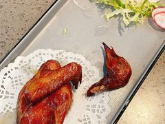 -郑猛记石岐鸽主题餐厅(长江店)