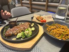 -188西餐厅(园林宾馆店)