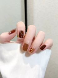-桃色美甲沙龙