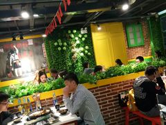 -钢管厂五区小郡肝串串香(奥克斯广场锦城万达店)
