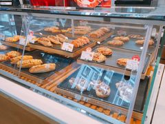 -巴黎贝甜(昆城广场店)