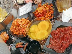 -啊美丽炭火烤肉(滑翔一店)