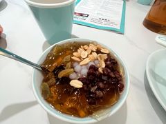 -姚姚酸菜鱼·金戈戈香港豉油鸡(喜荟城联名店)