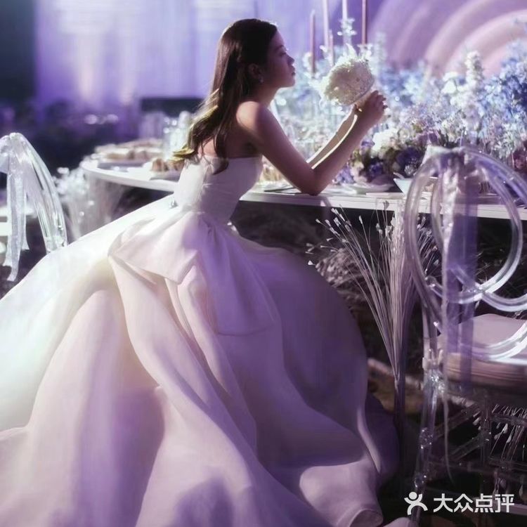 不同场景下的美新娘👰 🌟✨🌟✨🌟✨