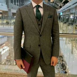 点击看大图 -优山定制西服衬衫大衣(国贸店)