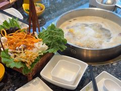 -一席地·本地鸡窝·杭帮鸡火锅(萧山银隆百货店)