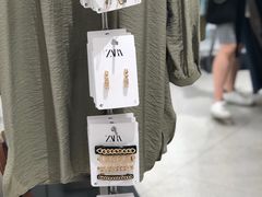 -ZARA(大上海时代广场店)