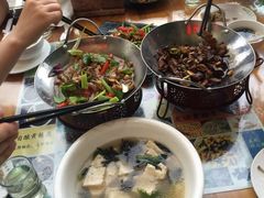 -九华山友谊土菜馆 小资餐厅