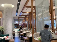 -三人行骨头王火锅(长寿店)