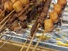 -烤满分·东北烧烤(首经贸店)