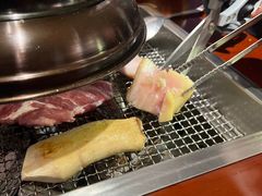 五花肉-肉甲韩国木炭烤肉(新壹街1店)