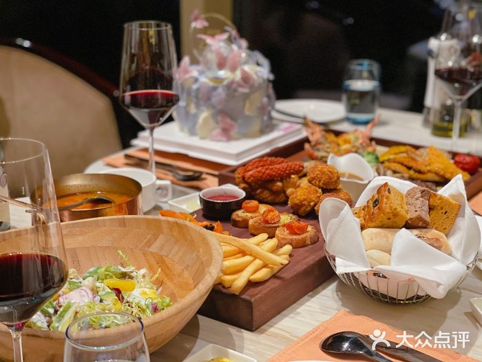 郑州希尔顿酒店·阿米奇意大利餐厅图片