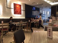 大堂-必胜客(东大桥店)