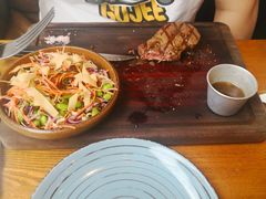 -FAT COW(虹梅路店)
