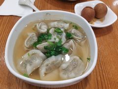 荠菜鲜肉馄饨-南城香(北京南站店)