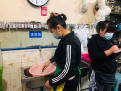 -海口滨海新村143号海南老字号炒菜店