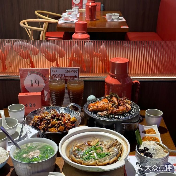 嘴馋的时候，就该吃点锅气炒菜！