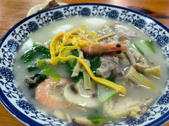 -何太太馄饨面铺(大浒东苑店)