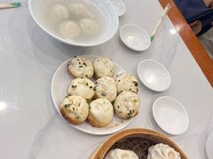-老西白点心店