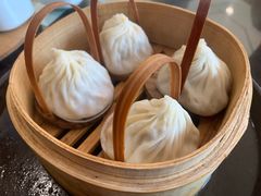蟹黄小笼包-锡笼记·无锡小笼(方塔店)
