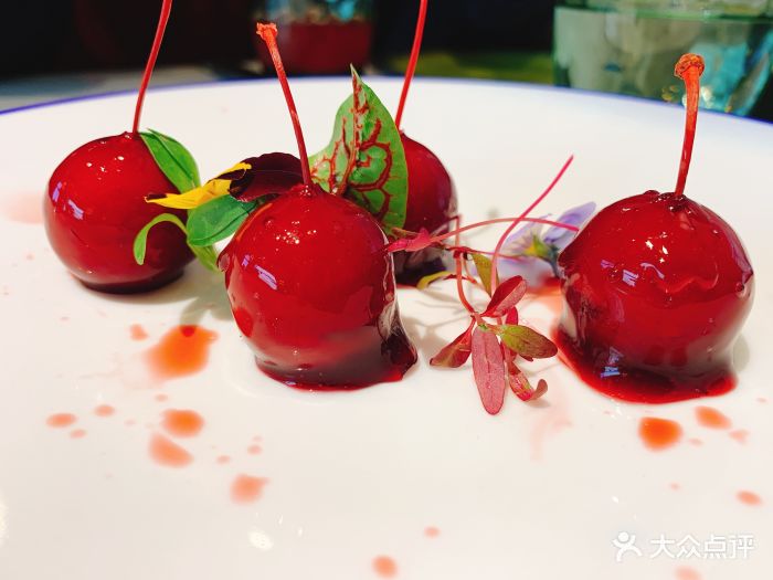 荟廷·晶萃(凯德晶萃店)樱桃鹅肝图片