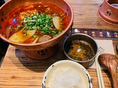 -成都你六姐·牛肉冒菜(上海环宇荟店)