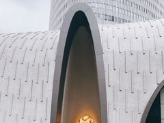 -上海尚嘉中心
