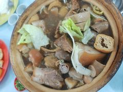 -直落玻璃（瓦煲）肉骨茶