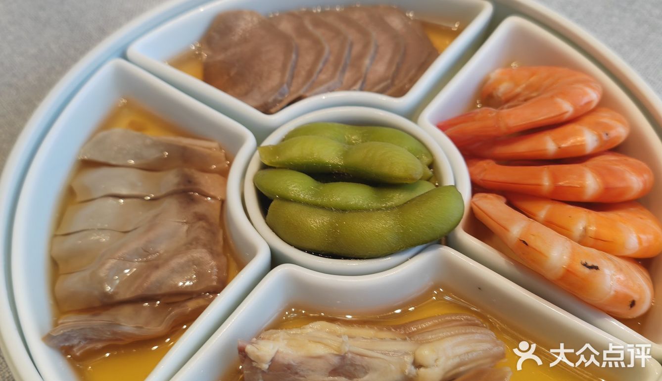 老上海风情的餐厅