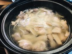 -东椰·海南椰子鸡火锅(朝阳门店)