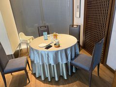 -静之湖湖畔餐厅