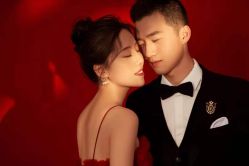 -雪中彩影婚纱摄影·微光艺术中心