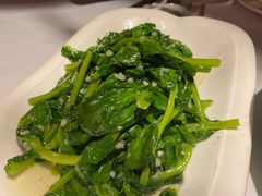 清炒豌豆尖-小河盐帮·私家菜·烤鸭(三元桥·霄云路店)