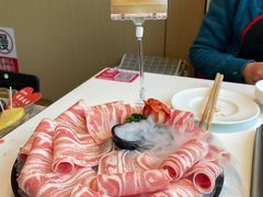 一头羊仅2块的羔羊羊排卷-海底捞大排档火锅(打浦路店)