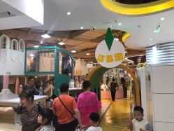 -多多淘儿童体验中心(重庆来福士店)