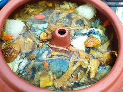 -阿鹏故事云南野生菌火锅(人民路店)