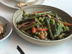 -The BREW·酿餐厅(浦东嘉里大酒店)