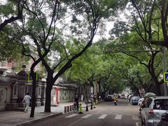 -手帕胡同-地上停车场