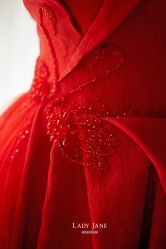 -Lady  Jane高端婚纱礼服馆